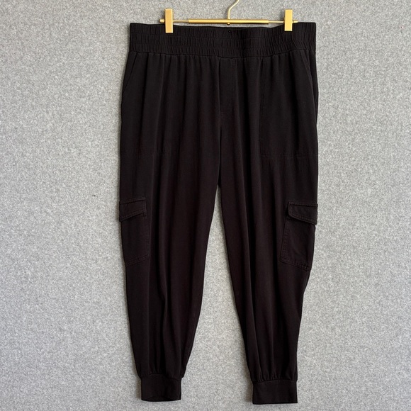 AnyBody Pants - Anybody Petite Knit Cargo Jogger Pant L Black